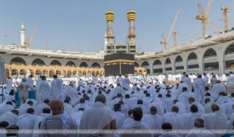 18 ఏళ్ళు పైబడిన విదేశీ యాత్రీకులకు ఉమ్రా అనుమతులు