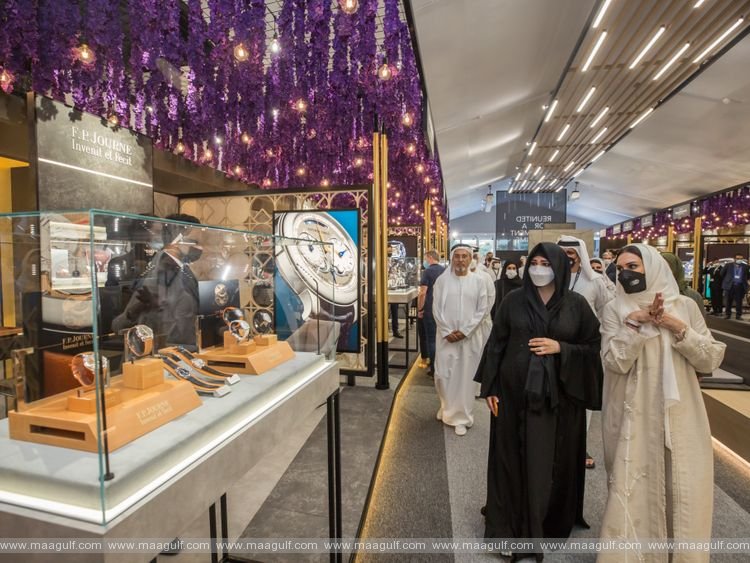 Latifa bint Mohammed Inaugurates Dubai Watch Week 2021