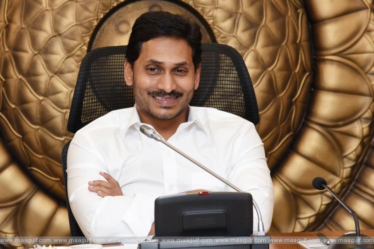 వైసీపీ కార్యాలయంలో ఘనంగా ఏపీ సీఎం జగన్‌ జన్మదిన వేడుకలు