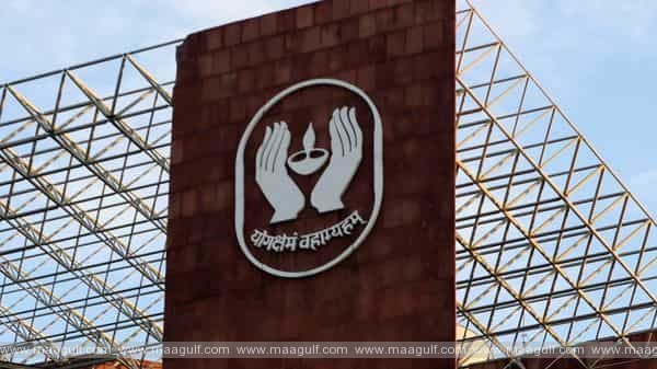 ఎల్ఐసీ ప్రీమియం చెల్లించడానికి డబ్బులు లేవా? ఈపీఎఫ్ఓ గుడ్ న్యూస్