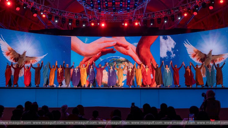 Global Village guests impressed by “Luminous Years” performance as part of UAE’s 50th year celebrations
