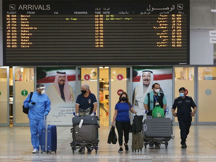 ఒమిక్రాన్ ను డోంట్ కేర్ అంటున్న కువైటీలు...ప్రయాణాలకే మొగ్గు