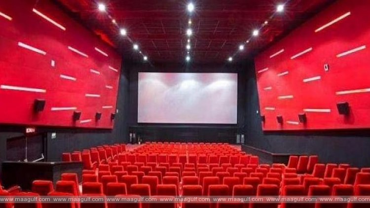 ఏపీ ప్రభుత్వానికి చుక్కెదురు.. సినిమా టికెట్ల ధరల తగ్గింపు పై హైకోర్టు కీలక ఆదేశాలు..