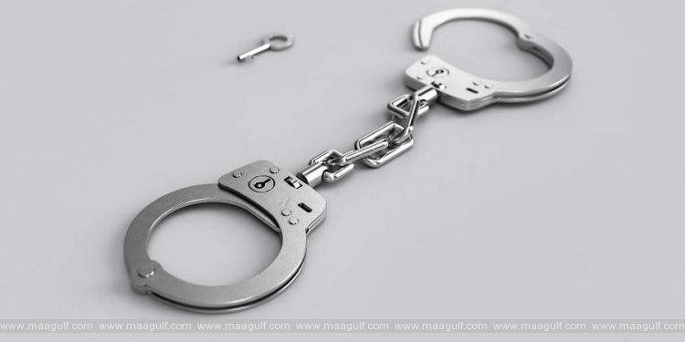 Dubai Police arrest Asian for Injuring Man after Throwing Bottle from Balcony