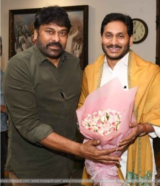 ఏపీ సీఎం జగన్‌తో చిరంజీవి భేటీ