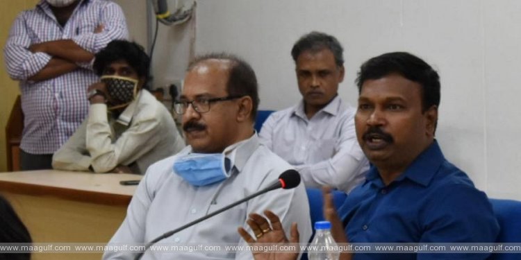 1 తెలంగాణలో నైట్ కర్ఫ్యూ లేదా లాక్డౌన్.. క్లారిటీ ఇచ్చిన హెల్త్ డైరెక్టర్
