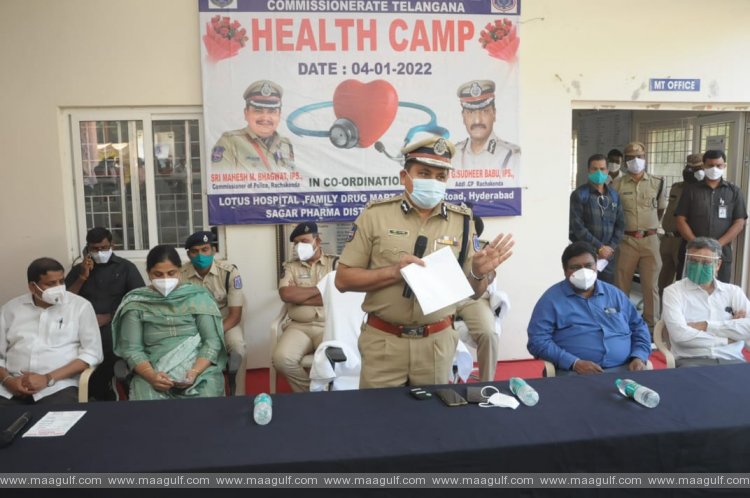 సిబ్బంది ఆరోగ్యం, భద్రత మా ప్రధాన ప్రాధాన్యత: సీపీ మహేశ్‌ భగవత్‌