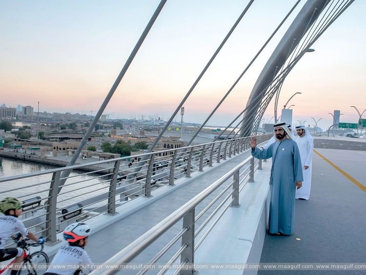 Sheikh Mohammed visits newly constructed Infinity Bridge and reiterates Dubai’s continued commitment to infrastructure development