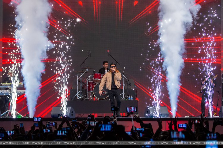 Pop sensation Guru Randhawa lights up the stage at Global Village‎‎