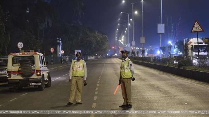 ముంబైలో రాత్రి కర్ఫ్యూ ఎత్తివేత