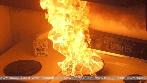 ఫైర్ యాక్సిడెంట్.. ఐదుగురు చిన్నారులను కాపాడిన అధికారులు