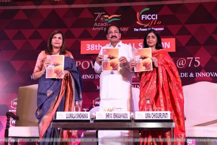 దేశ పురోగతిని దృష్టిలోపెట్టుకుని మహిళాసాధికారతను వేగవంతం చేయాలి: ఉపరాష్ట్రపతి
