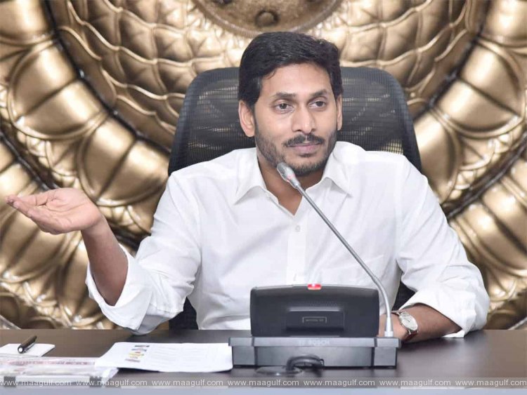 ఏపీ సీఎం జగన్‌కు కోర్ట్ సమన్లు.. ఓ ముఖ్యమంత్రికి ఇలా జరగటం ఇదే మొదటిసారి!!
