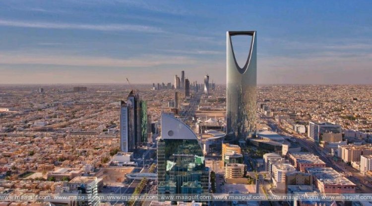 చిన్న సంస్థలకు నెలవారీ వలసదారుల లెవీ మినహాయింపు