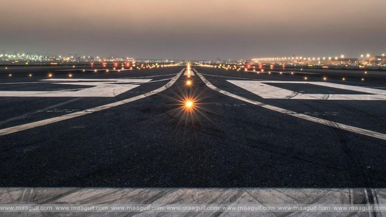 దుబాయ్ ఎయిర్ పోర్ట్: ఒక రన్ వే 45 రోజులపాటు మూసివేత