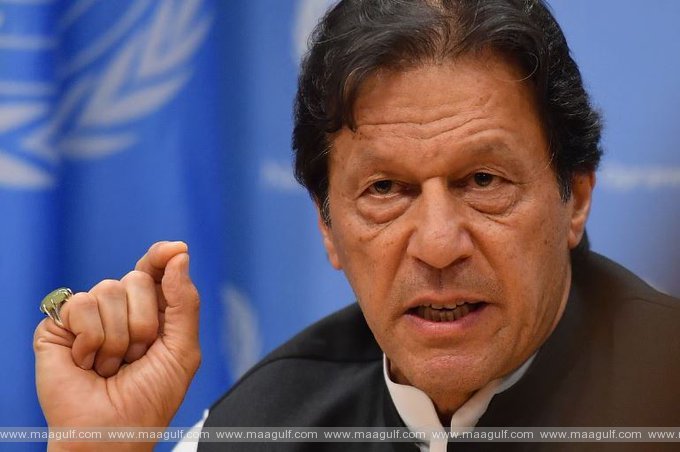 అవిశ్వాసం ముప్పు..! పాక్‌ ప్రధాని ఇమ్రాన్‌ ఖాన్‌కు తీవ్ర ప్రజావ్యతిరేకత