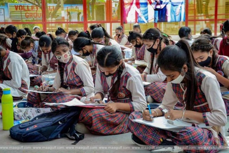 తెలంగాణ‌: ఏప్రిల్ 24 నుంచి సమ్మర్​ హాలిడేస్​