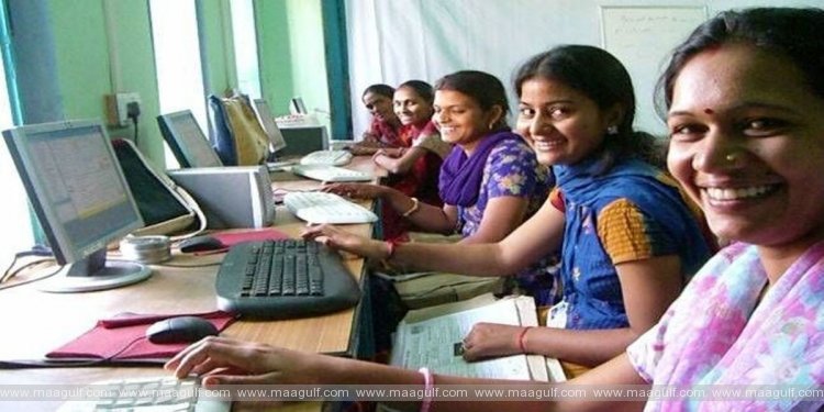 తెలంగాణ రాష్ట్ర ప్ర‌భుత్వ మ‌హిళా ఉద్యోగుల‌కు రేపు సెల‌వు