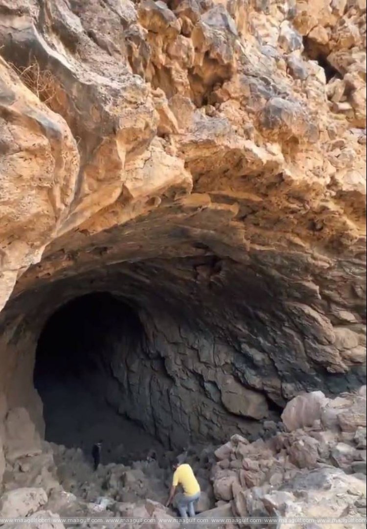 అగ్ని పర్వత గుహ కింది భాగానికి తొలిసారిగా చేరుకున్న అన్వేషకులు