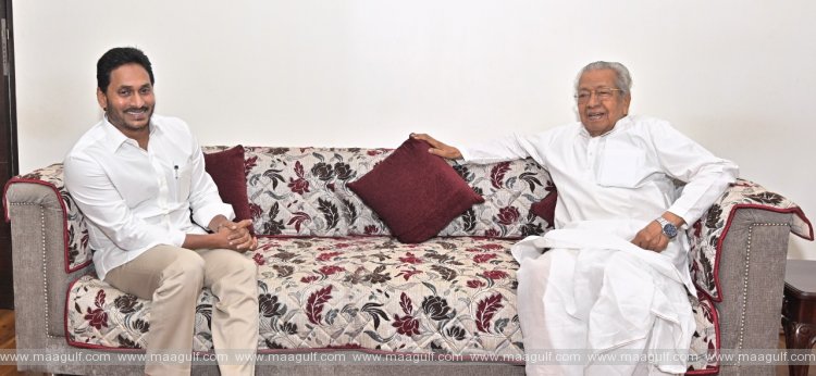 ఏపీ: గవర్నర్ తో భేటీ అయిన ముఖ్యమంత్రి జగన్