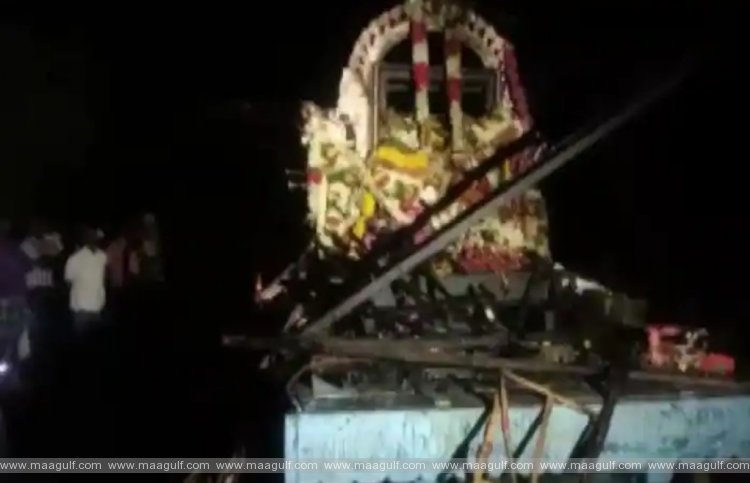 ఆలయ రథోత్సవంలో విషాదం.. 11 మంది మృతి