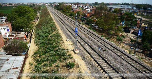 భారత్‌లో రైల్వే ట్రాక్‌లను పేల్చివేసేందుకు పాక్‌ ఐఎస్‌ఐ కుట్ర