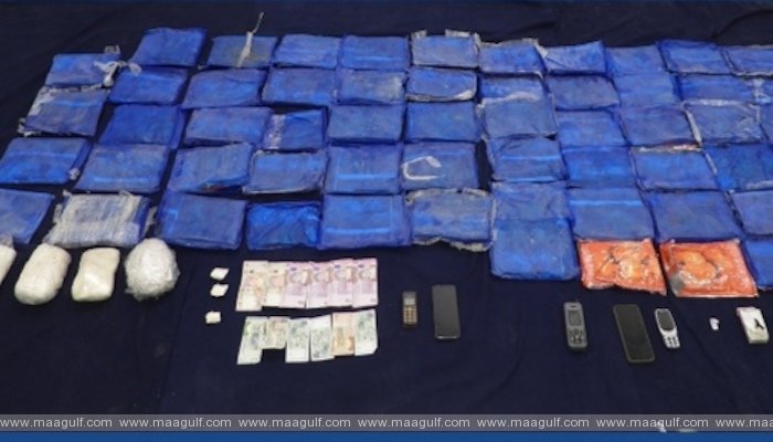 ఒమన్‌లో డ్రగ్స్ స్మగ్లర్ల అరెస్ట్