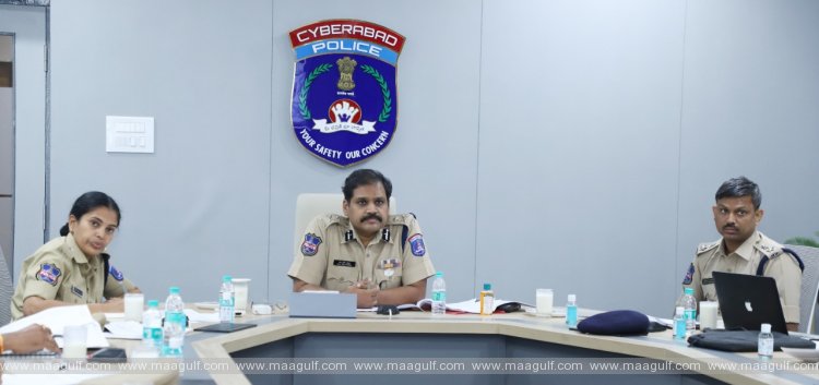 సైబర్ నేరాలపై సైబరాబాద్ సీపీ సమీక్ష సమావేశం