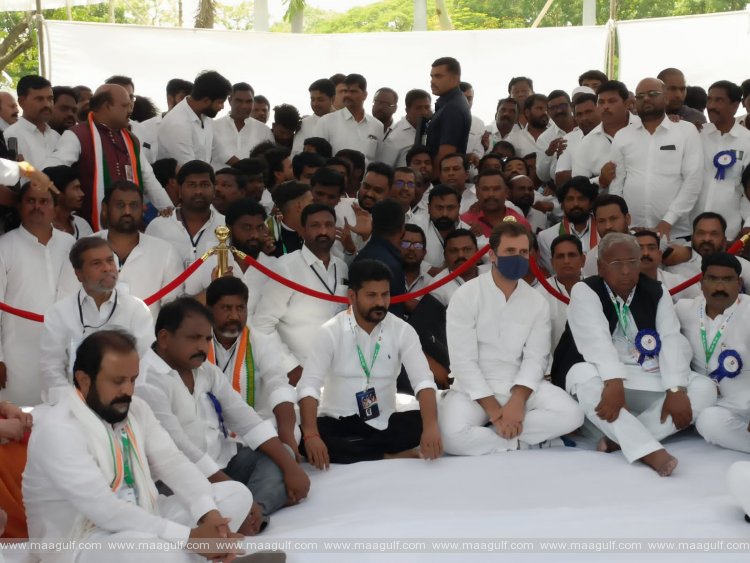 తెలంగాణ‌లో ప‌ర్య‌టిస్తోన్న కాంగ్రెస్ అగ్రనేత రాహుల్ గాంధీ