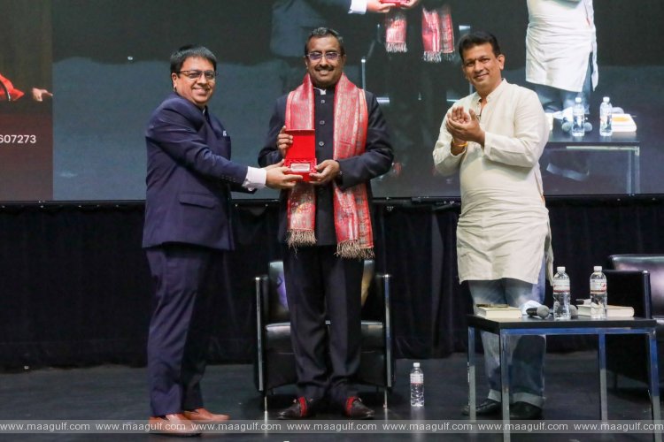 సింగపూర్ లో డా.రామ్ మాధవ్ పుస్తక పరిచయం & విశ్లేషణ సభ విజయవంతం..