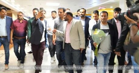 లండన్ చేరుకున్న మంత్రి కే తారకరామారావు