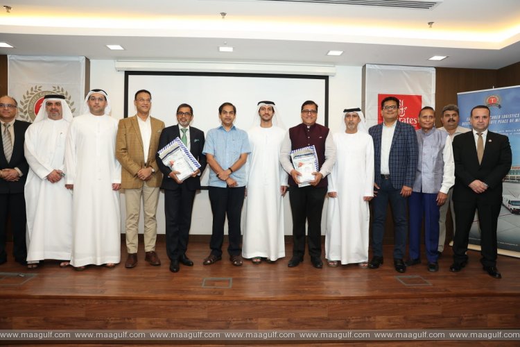 దుబాయ్ విమానాశ్రయానికి చేరిన భారత ఆభరణాల కంటైనర్