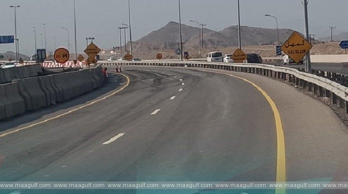 భద్రత కోసం రోడ్డుపై ఏ వైపు నడవాలి.?