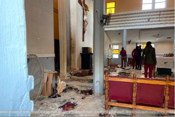 చర్చి పై ఉగ్రవాదులు దాడి..50 మంది మృతి