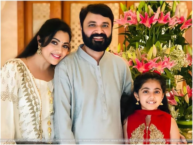 చిత్రసీమలో మరో విషాదం: ప్రముఖ నటి మీనా భర్త మృతి