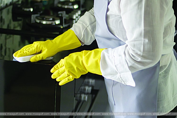 1,400 కువైటీ దినార్లకు చేరుకున్న డొమెస్టిక్ హెల్పర్స్ ఫీజు