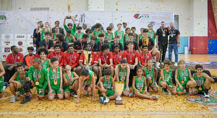 20 Dubai Sports Council honors Winners in the Open Youth Basketball Championship