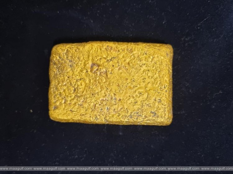 శంషాబాద్ విమానాశ్రయంలో బంగారం ప‌ట్టివేత‌