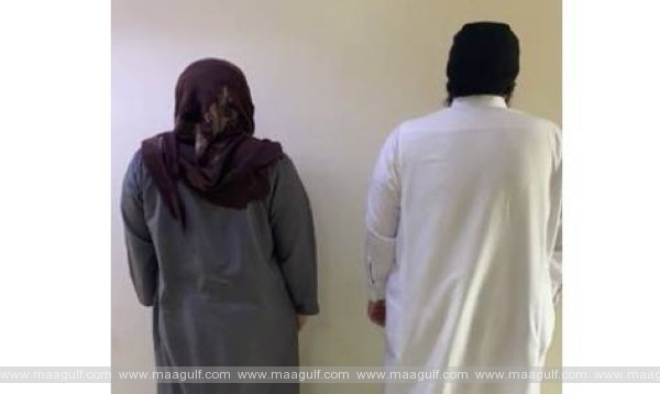 రియాద్ మాల్ వద్ద ఉద్యోగిపై దాడి: ఇద్దరి అరెస్ట్