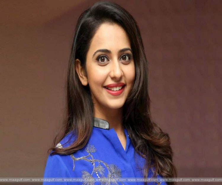 9 త్రివిక్రమ్-మహేష్ సినిమాలో రకుల్.?