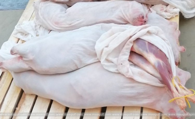 వీధి వ్యాపారుల నుంచి 200 కిలోల మాంసం స్వాధీనం