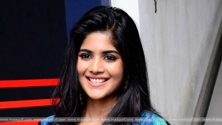 9 సీక్రెట్ టాలెంట్ బయట పెట్టిన నితిన్ హీరోయిన్.!