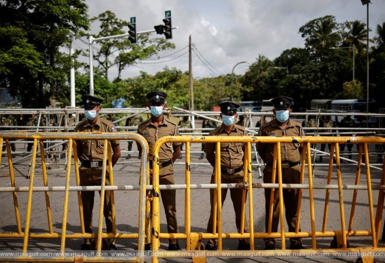 శ్రీలంకలో ఎమర్జెన్సీ ప్రకటించిన విక్రమెసింఘె