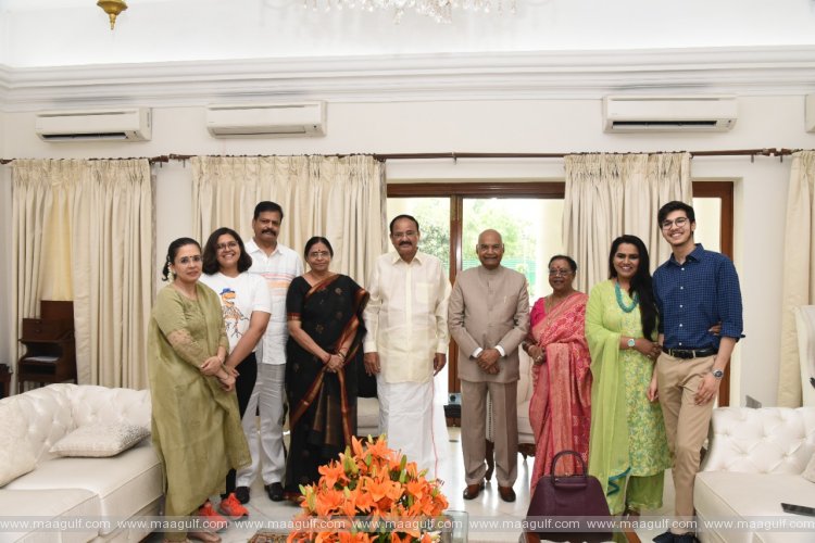 భారత రాష్ట్రపతి కి ఉపరాష్ట్రపతి మర్యాదపూర్వక విందు