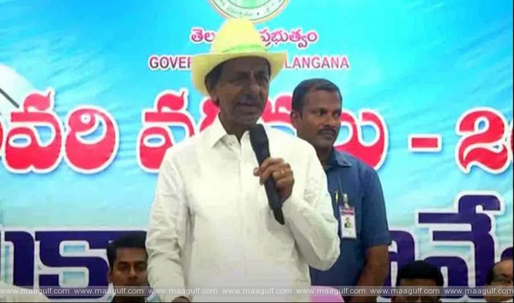 వరద బాధితులకు రూ.10వేలు, 20 కిలోల బియ్యం అందజేయాలని సీఎం కేసీఆర్‌ ఆదేశాలు...