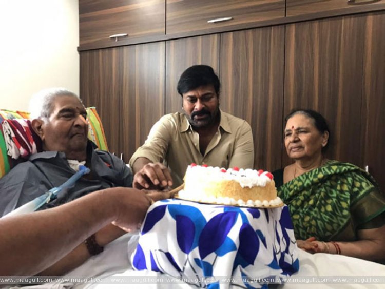 కైకాల పుట్టిన రోజు వేడుకల్లో సందడి చేసిన మెగాస్టార్ చిరంజీవి