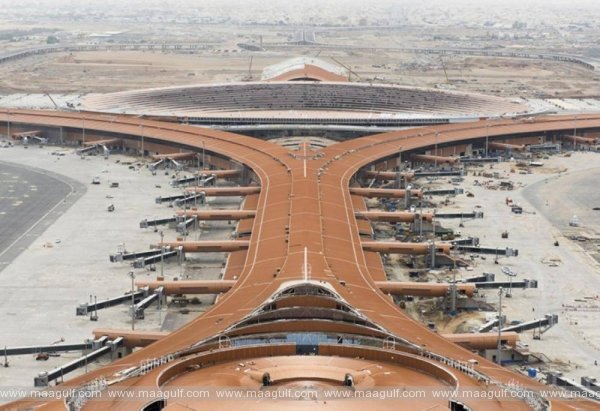 భద్రంగా ల్యాండ్ అయిన గల్ఫ్ స్ట్రీమ్ 400