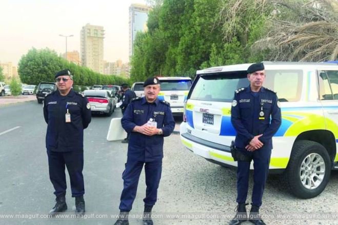 రెండు గంటల్లో 500 ట్రాఫిక్ చలాన్లు