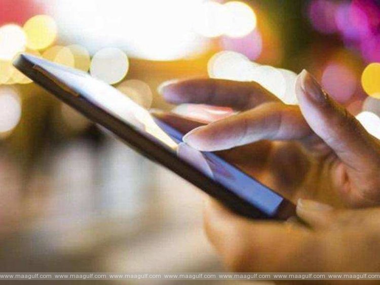 ఆన్ డ్యూటీలో సెల్‌ఫోన్‌ వినియోగాన్ని నియంత్రించాలి