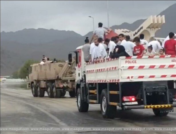 వర్షాలలో చిక్కుకు పోయిన 870 మందిని రక్షించారు